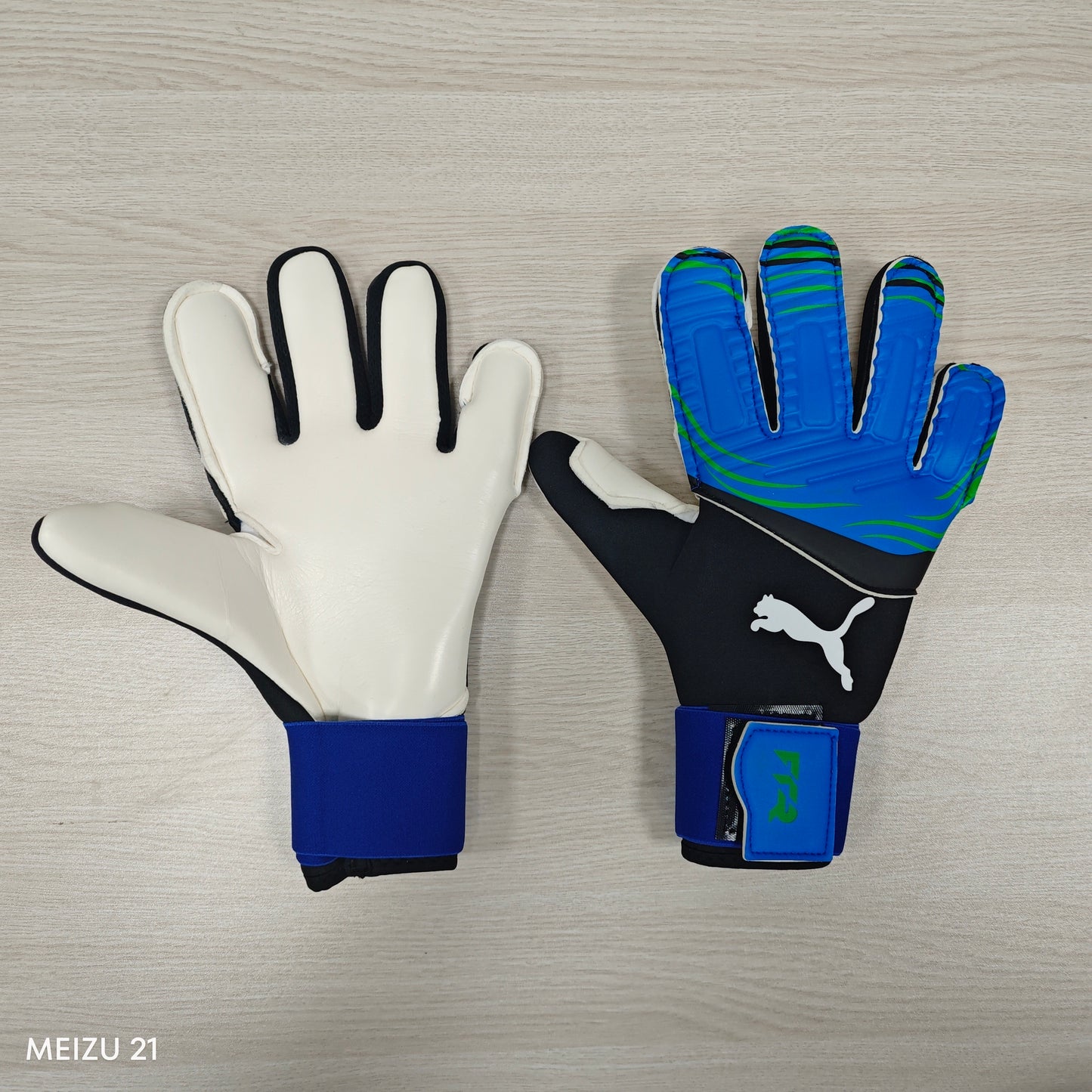 Puma Gloves